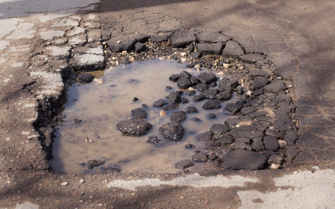 Roads Committee – Reporting Pot Holes